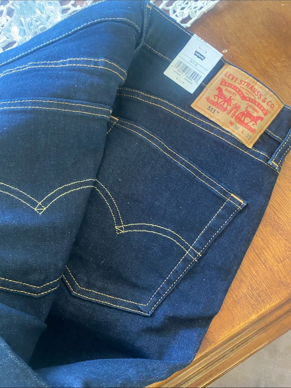 Levi's Slim Fit Jeans in Deep Indigo - Picture 4 of 4